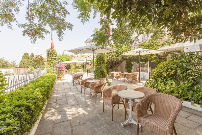 Splendid Palace Adalar Exterior photo